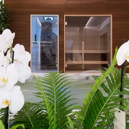 Smeralda Punta Lada Villa *