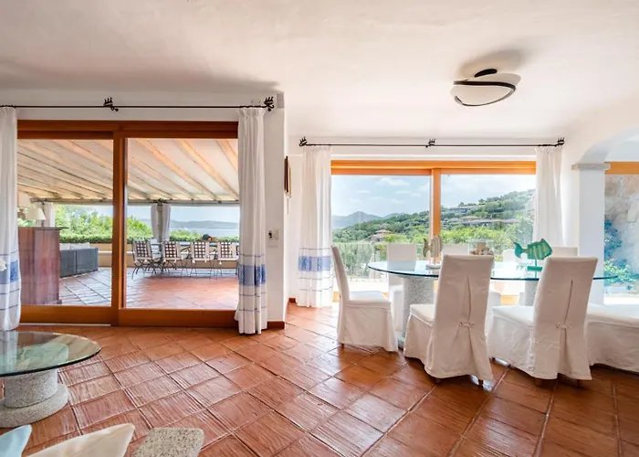 Smeralda Punta Lada Villa *