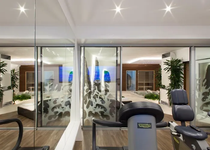 Вилла Smeralda Punta Lada